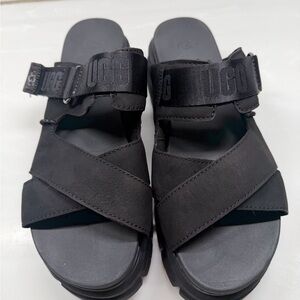 UGG Ashton Slide Black Cross-Strap Sandals